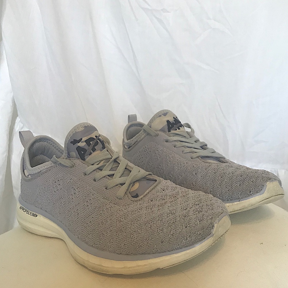 APL- lavender techloom phantom women’s lilac shoes